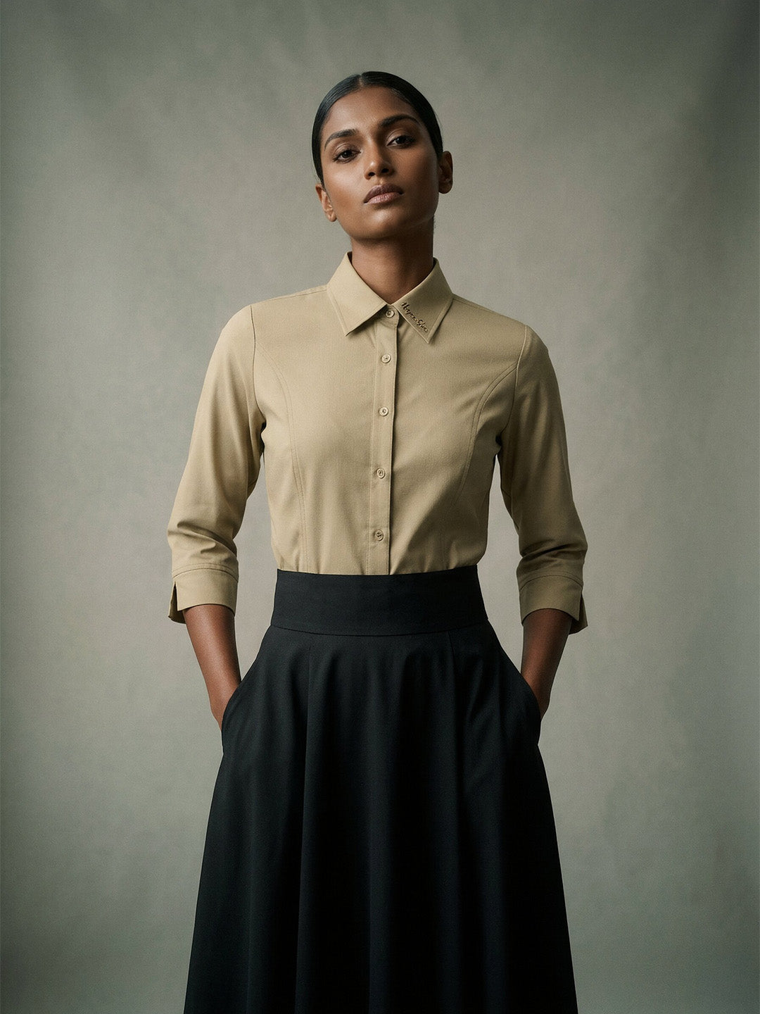 The Studio Shirt Women - Sand Beige