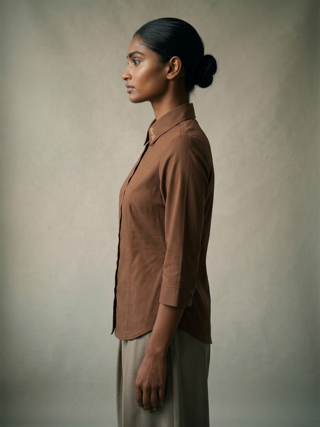 The Studio Shirt Women - Clay Brown